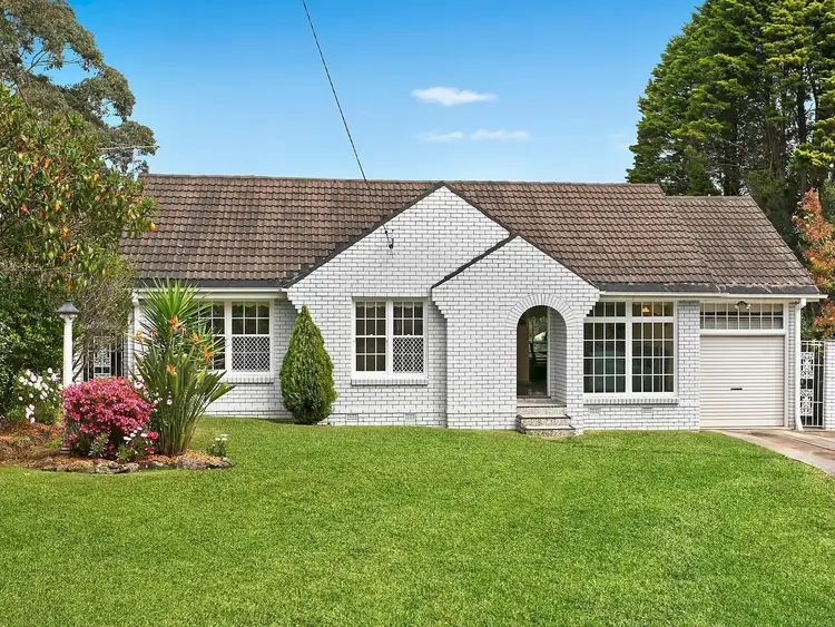 18 Barwon Avenue, Turramurra NSW 2074