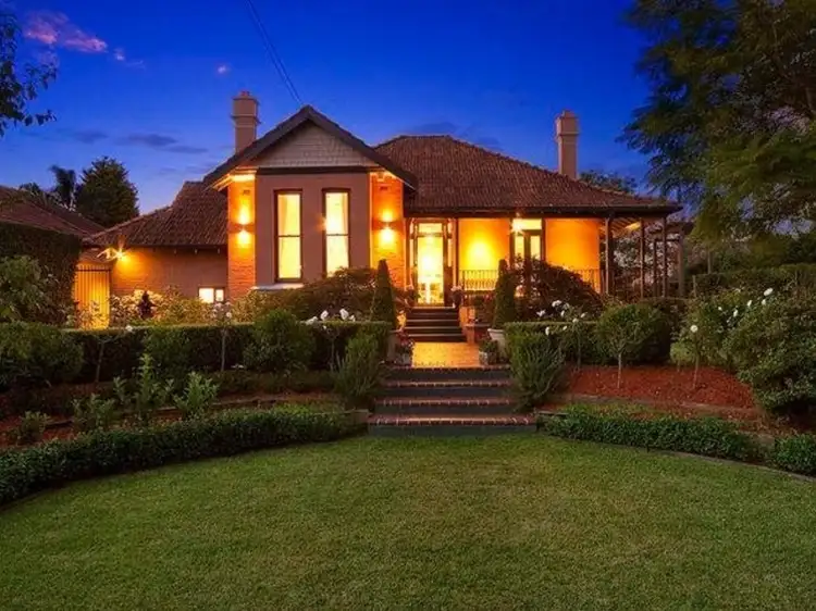80 Duntroon Avenue, Roseville NSW 2069