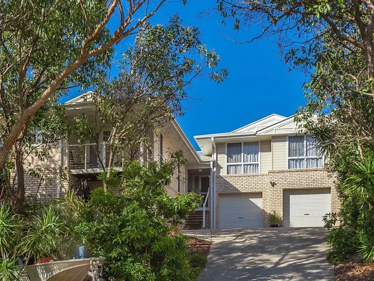 4 Palmer Avenue, Ocean Shores NSW 2483