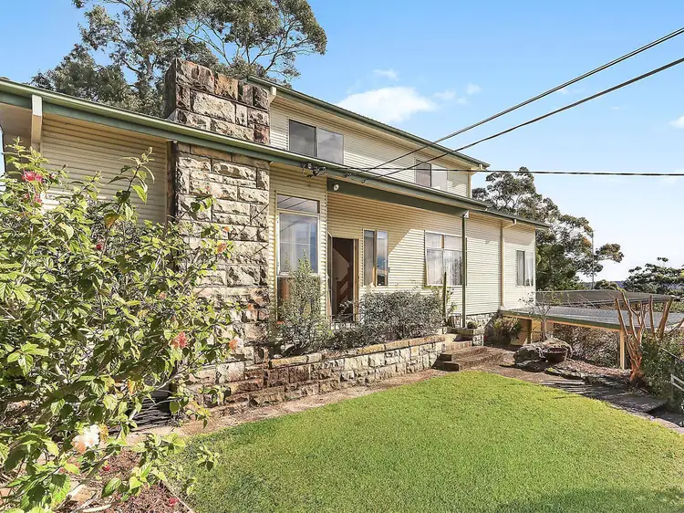 11 Milham Crescent, Forestville NSW 2087