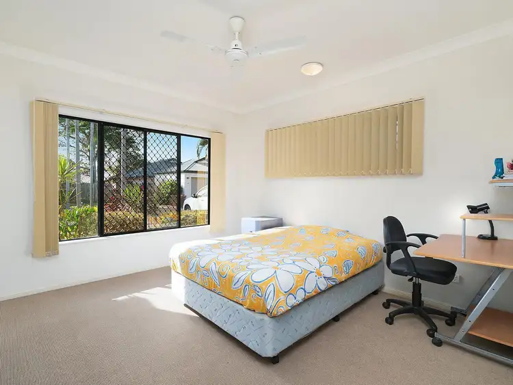 Fourth view of Homely unit listing, 21/190 Irene Street, Mooroobool QLD 4870