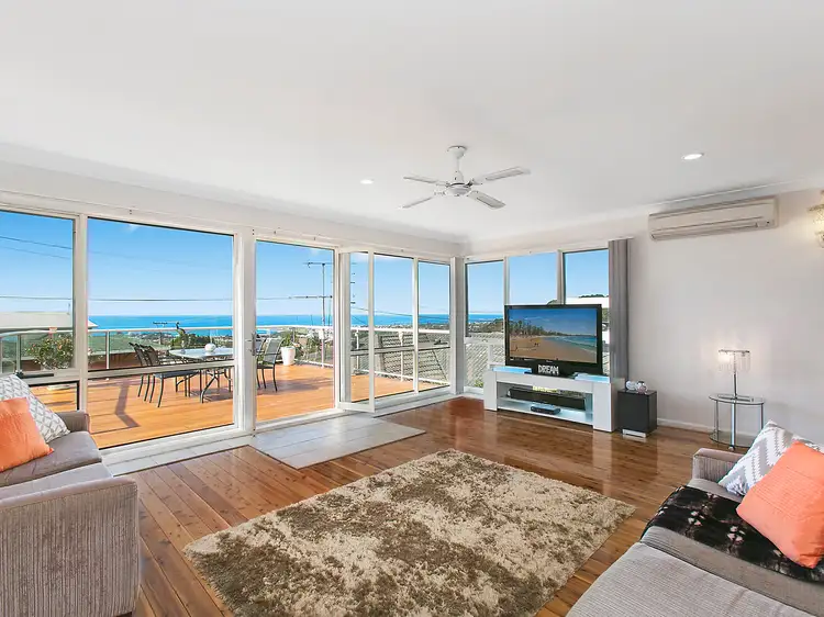51 Armagh Parade, Thirroul NSW 2515