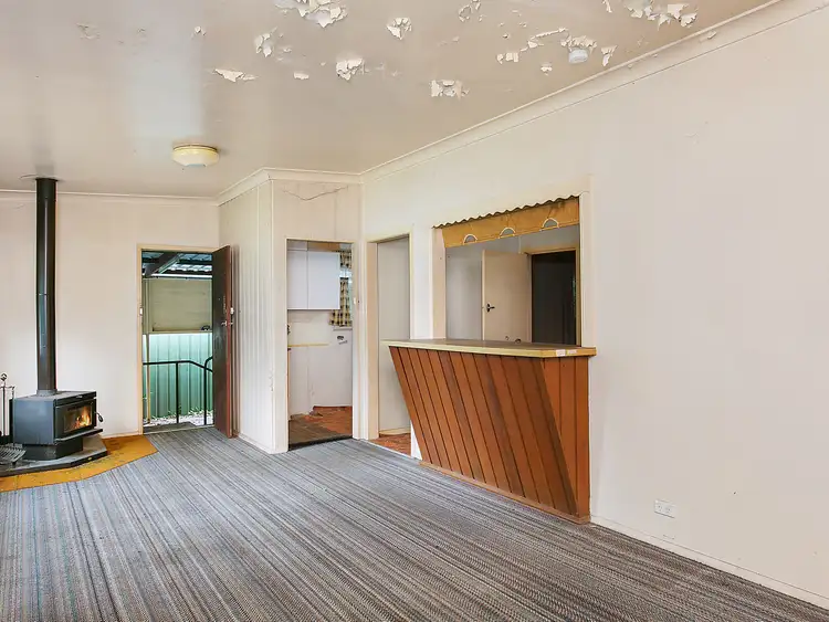 Fourth view of Homely house listing, 2 Engadine Avenue, Engadine NSW 2233