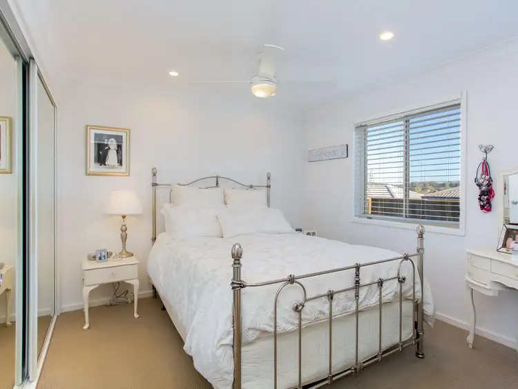 Fifth view of Homely house listing, 10 Kariboo Lane, Mount Hutton NSW 2290