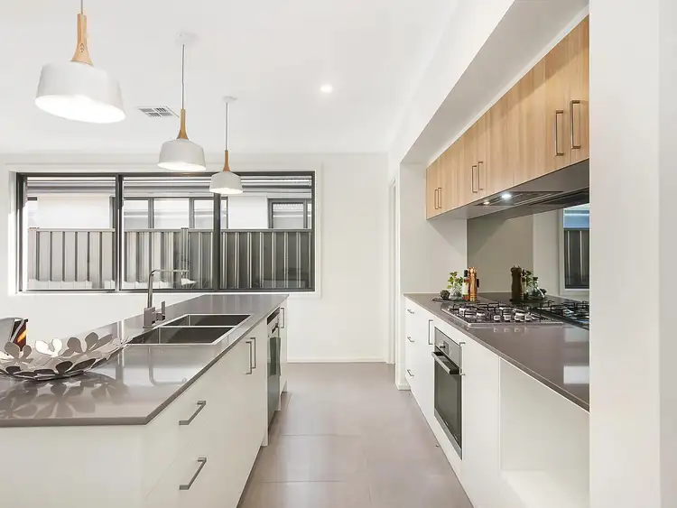 Fifth view of Homely house listing, 8 Tyrrell Street, Googong NSW 2620