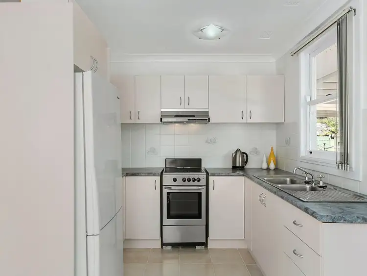 Sixth view of Homely house listing, 35 Weemala Crescent, Koonawarra NSW 2530