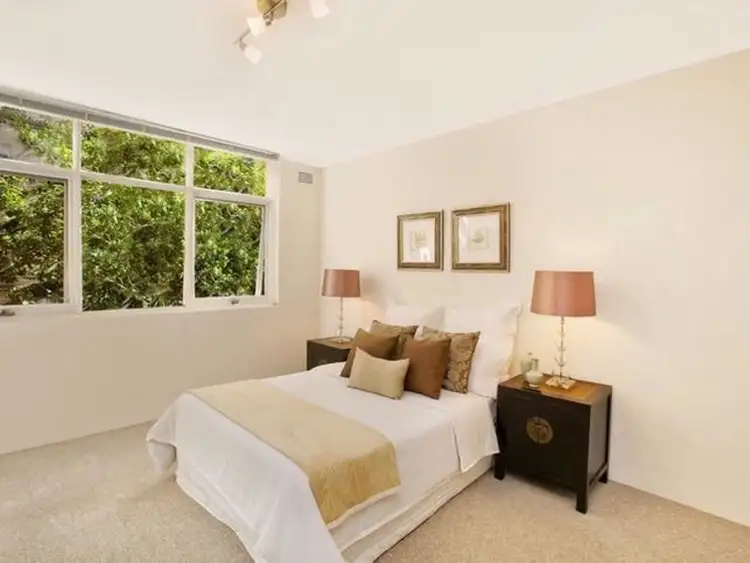 Third view of Homely apartment listing, 3/1 Milner Crescent, Wollstonecraft NSW 2065