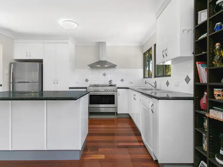 222 Scenic Highway, Lammermoor QLD 4703