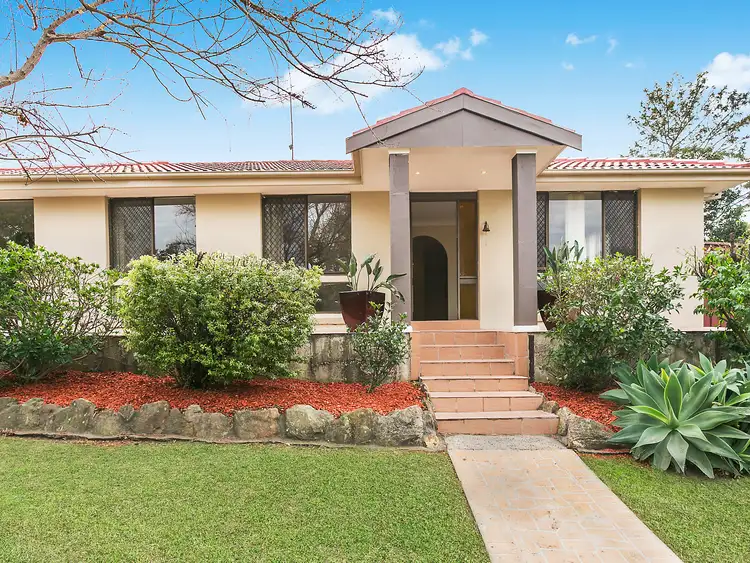 8 Turquoise Place, Eagle Vale NSW 2558
