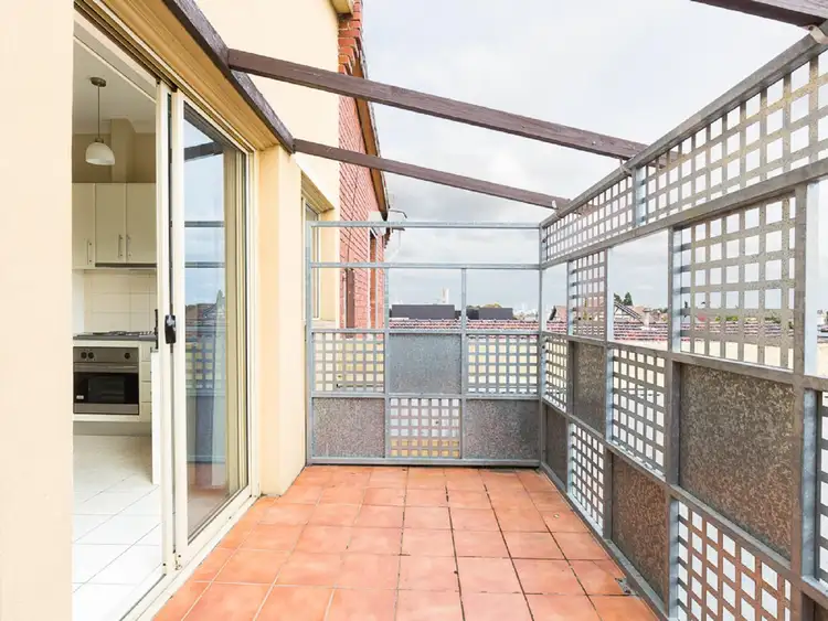 Fourth view of Homely apartment listing, 1/827-829 High Street, Thornbury VIC 3071