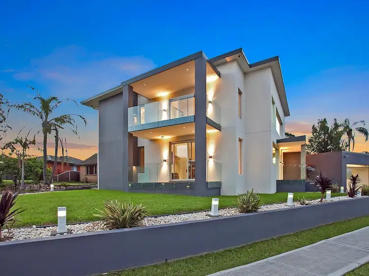 1 Pan Crescent, Greystanes NSW 2145
