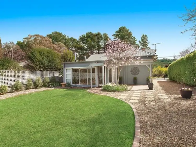 20 Railway Parade, Bowral NSW 2576