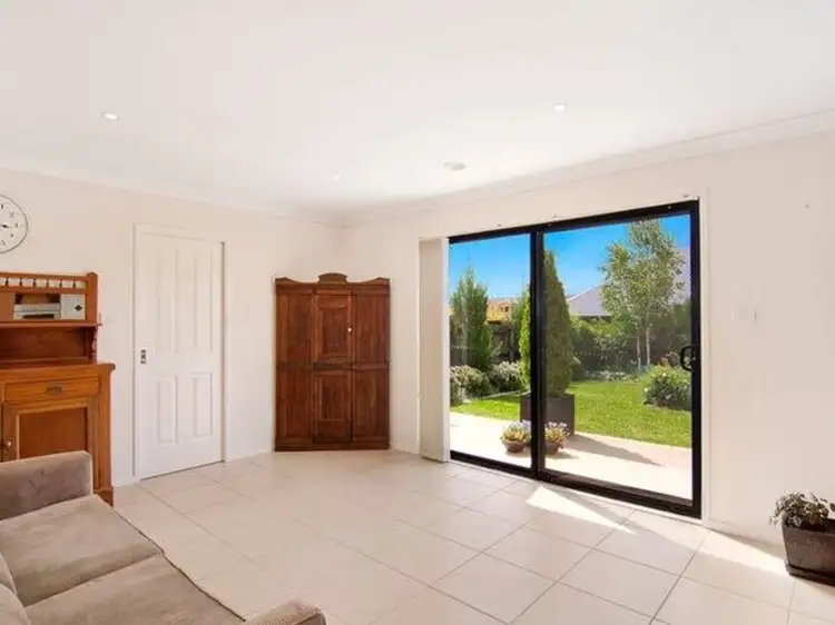 Third view of Homely house listing, 70 Hanrahan Crescent, Dunlop ACT 2615