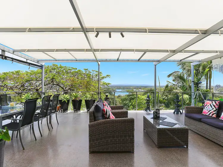 25 Arkana Drive, Noosa Heads QLD 4567