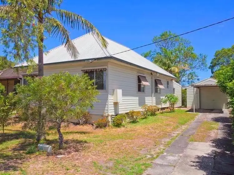 54 Gallipoli Avenue, Blackwall NSW 2256