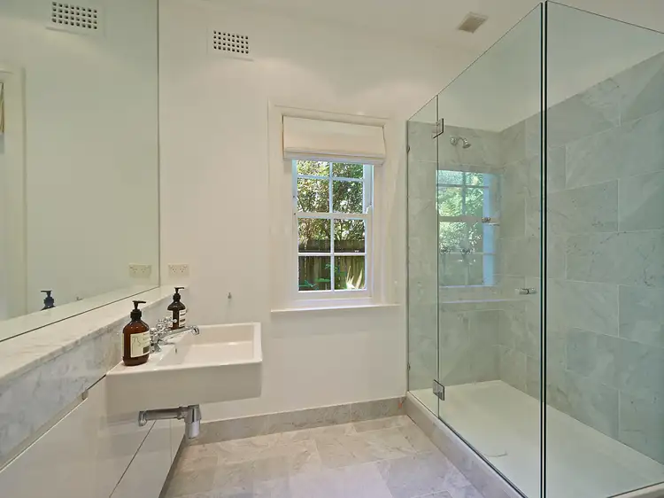Sixth view of Homely apartment listing, 4/422 Edgecliff Road, Woollahra NSW 2025