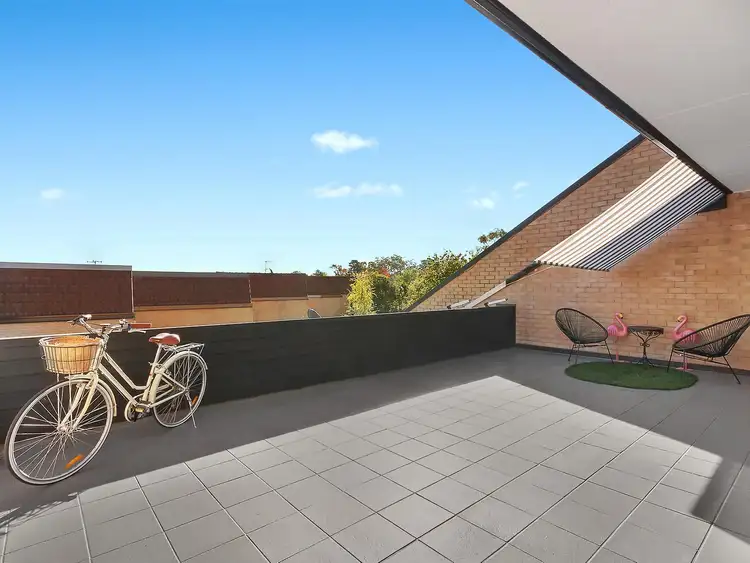 Sixth view of Homely apartment listing, 4/3 Garran Place, Garran ACT 2605
