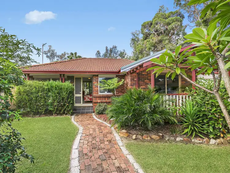 Second view of Homely house listing, 19 Horsley Drive, Horsley NSW 2530