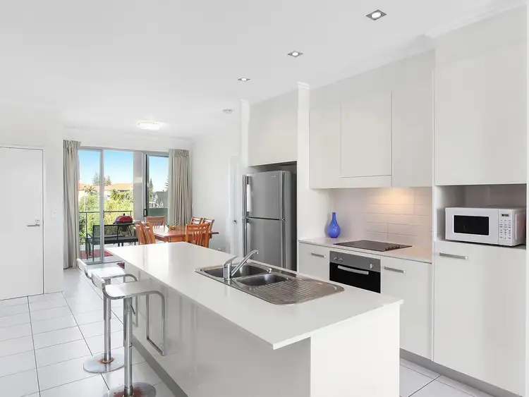 53/2 Gaven Crescent, Mermaid Beach QLD 4218