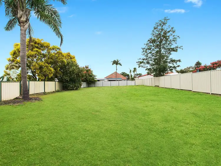 2 Third Avenue, Rutherford NSW 2320