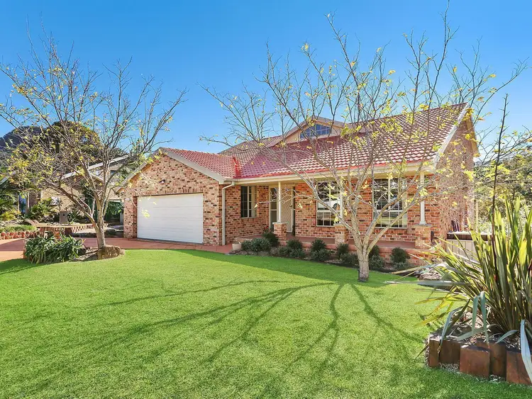 30 Booreea Boulevarde, Cordeaux Heights NSW 2526