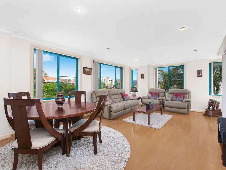 Third view of Homely apartment listing, 11/6 Pleasant Avenue, North Wollongong NSW 2500