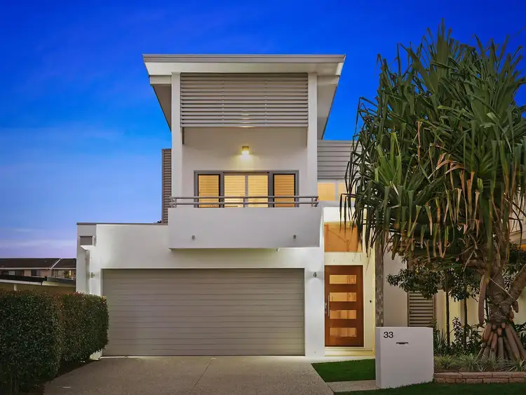 33 Fourteenth Avenue, Palm Beach QLD 4221
