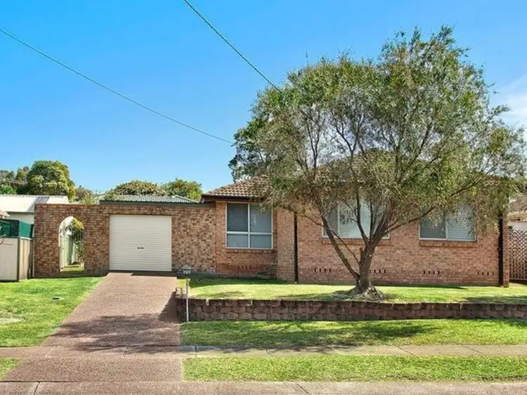 8 Sarina Street, Maryland NSW 2287
