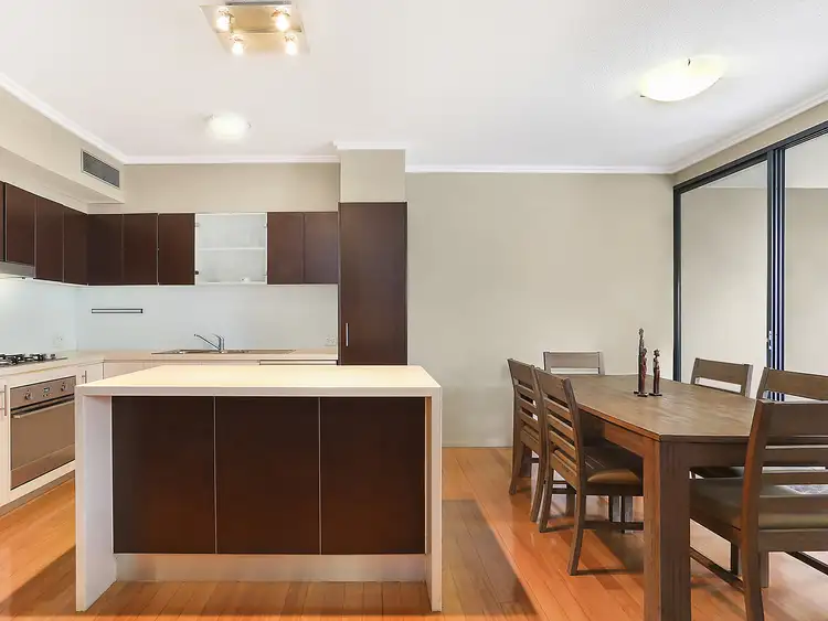 Third view of Homely apartment listing, 7 Helen Street, Teneriffe QLD 4005