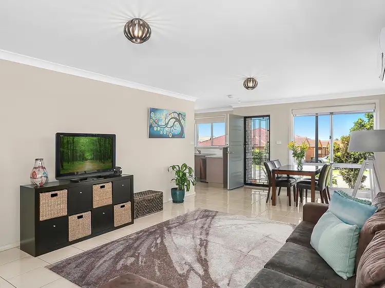 25 Flame Tree Circuit, Woonona NSW 2517
