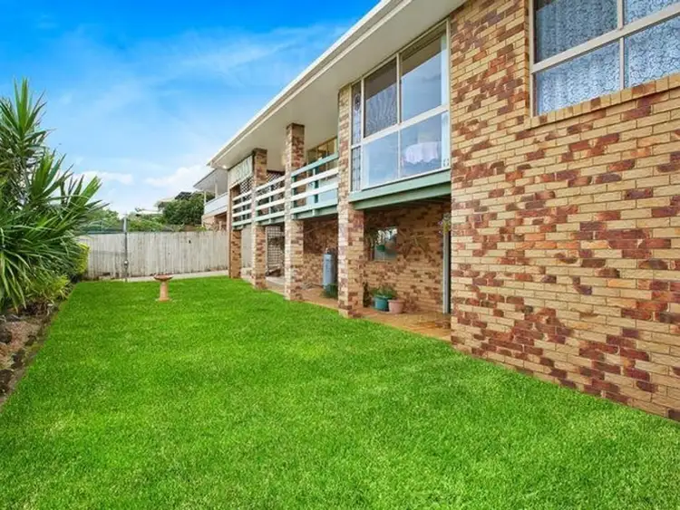 Second view of Homely house listing, 8 Dundee Drive, Banora Point NSW 2486