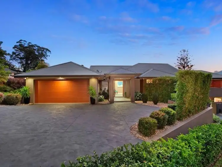 8 Gorrell Crescent, Mangerton NSW 2500