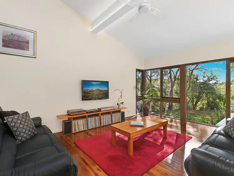 1 Kapiti Street, St Ives NSW 2075