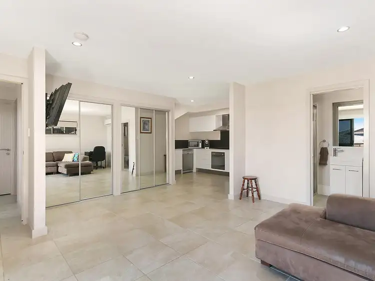 Fifth view of Homely house listing, 8 Wren Court, Tweed Heads South NSW 2486