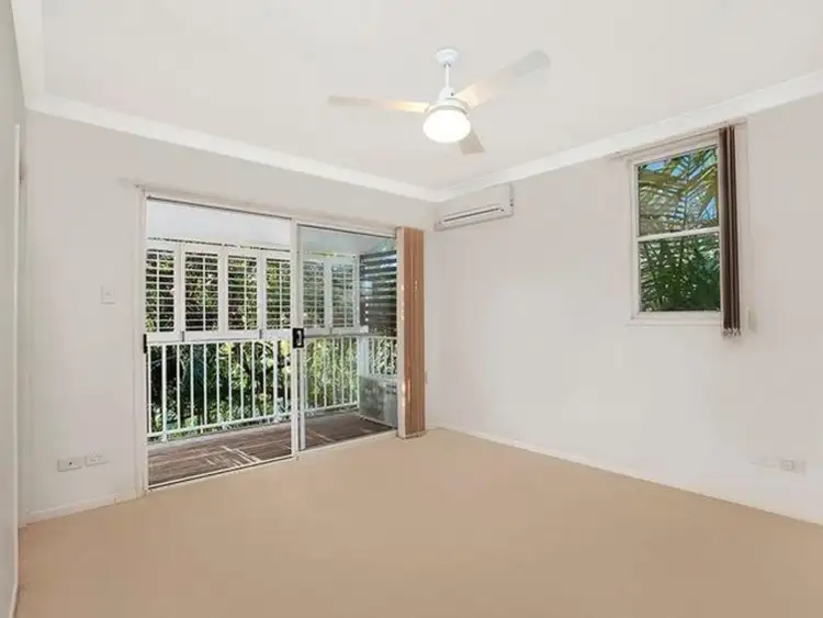 Fifth view of Homely townhouse listing, 1/17 Alexandra Avenue, Taringa QLD 4068