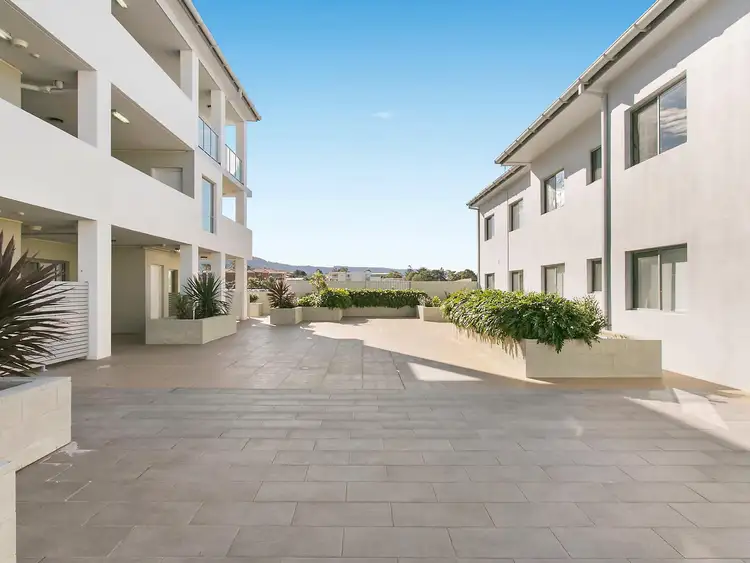 16/225 Princes Highway, Corrimal NSW 2518