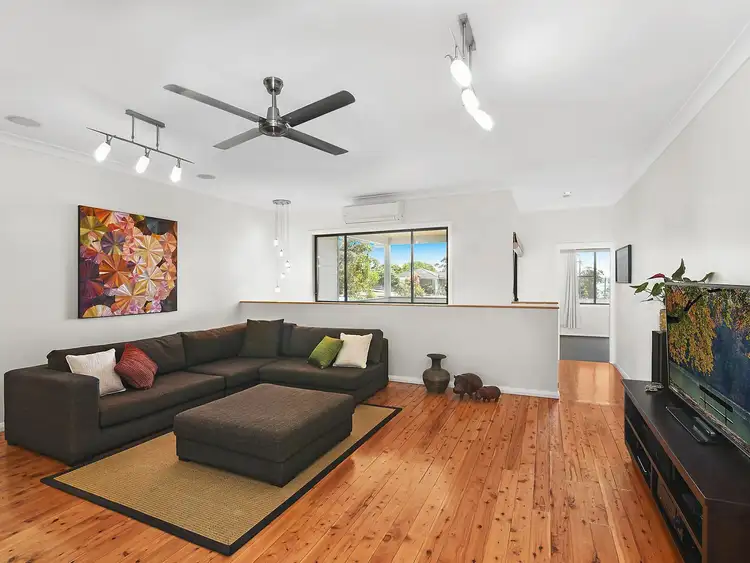 1 Virginia Street, Warners Bay NSW 2282