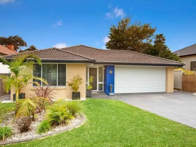 19 Redman Avenue, Thirroul NSW 2515