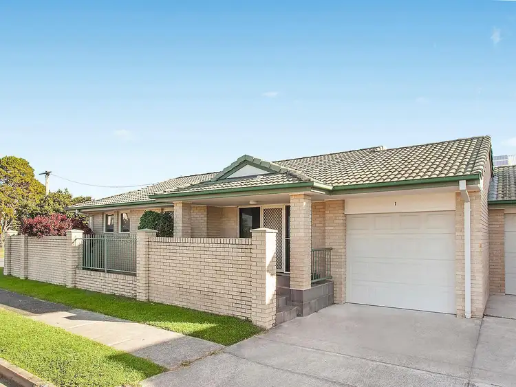 Sixth view of Homely house listing, 2/41 Fifth Avenue, Palm Beach QLD 4221