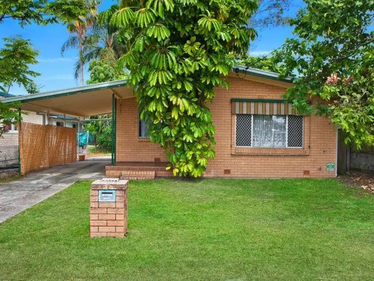 85 Leyte Avenue, Palm Beach QLD 4221