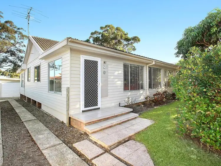 20 Gwendolen Avenue, Umina Beach NSW 2257