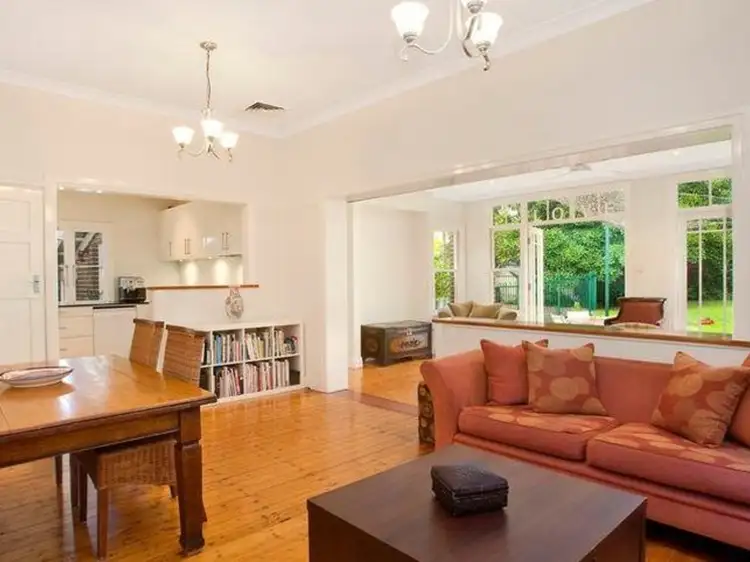 4 Railway Avenue, Eastwood NSW 2122