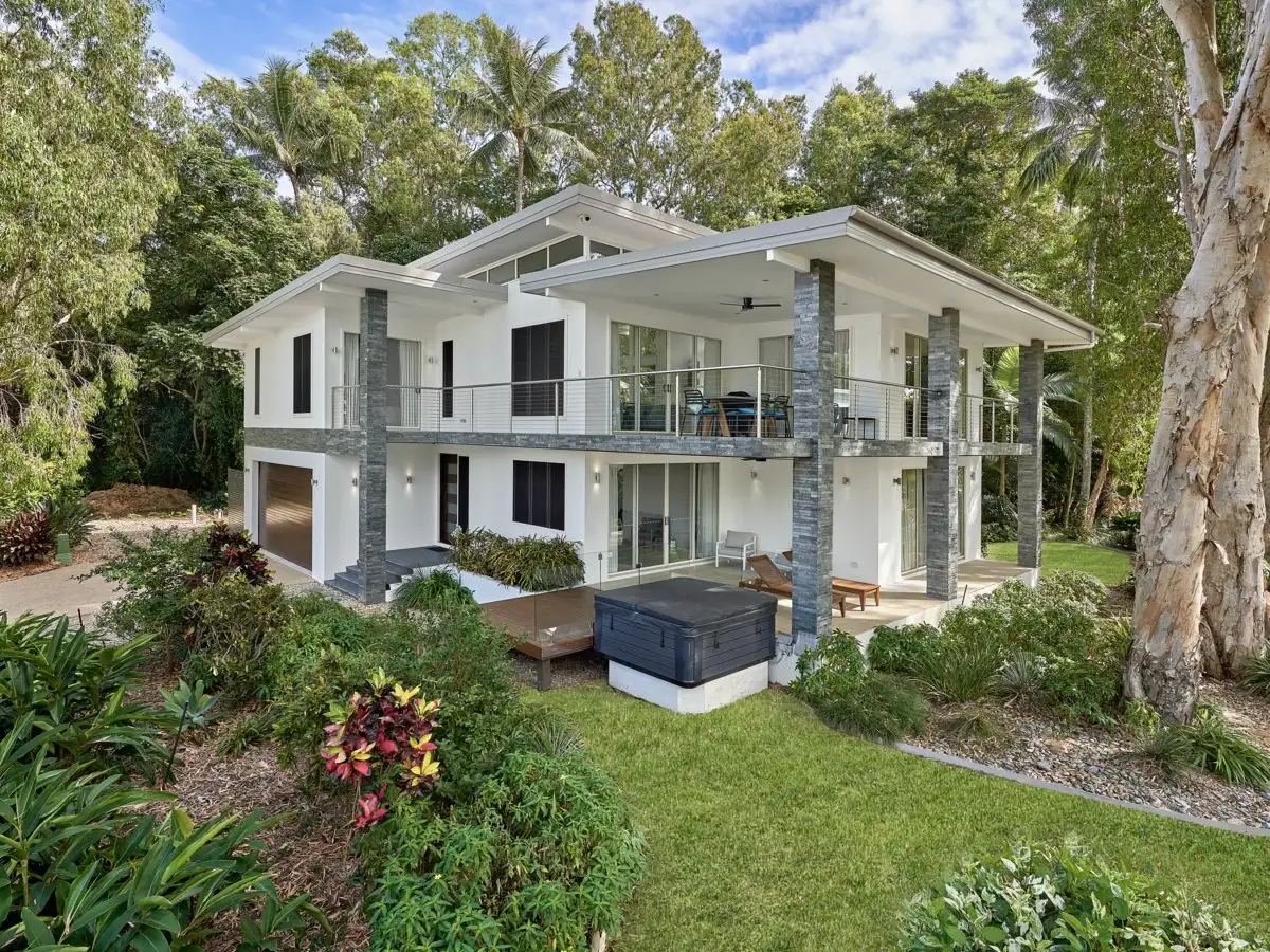 Main view of Homely house listing, 6/109 Upolu Esplanade, Palm Cove QLD 4879
