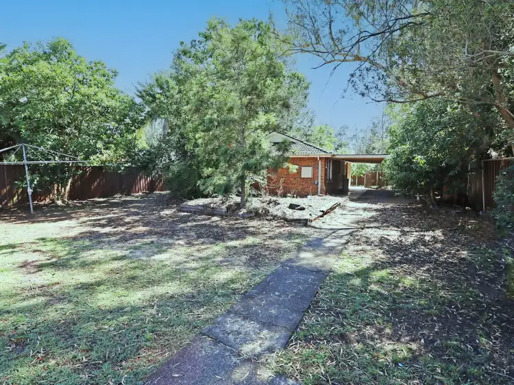 39 Solander Drive, St Clair NSW 2759