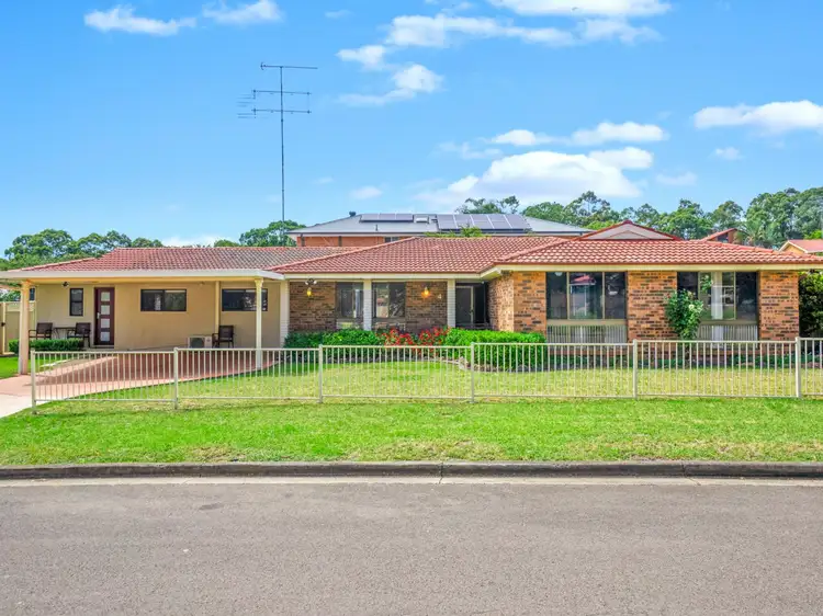 4 Casuarina Circuit