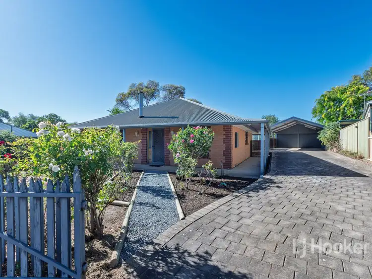 9 Symonds Drive