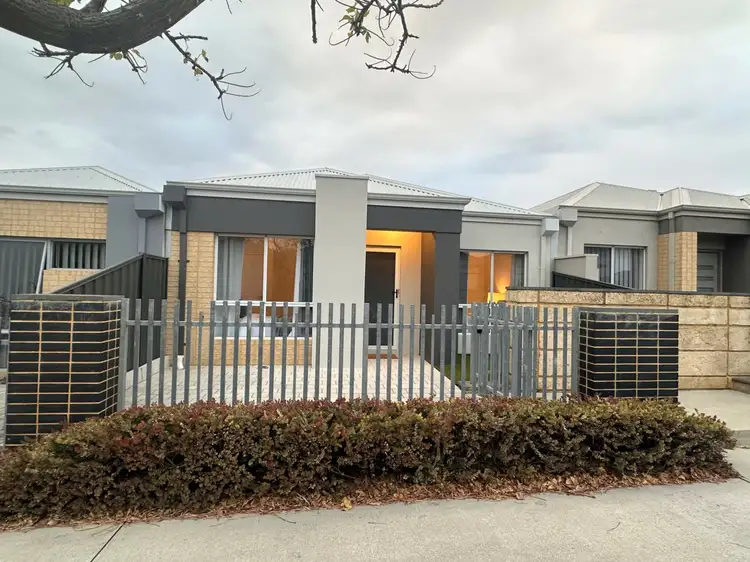 10 Lutea Lane