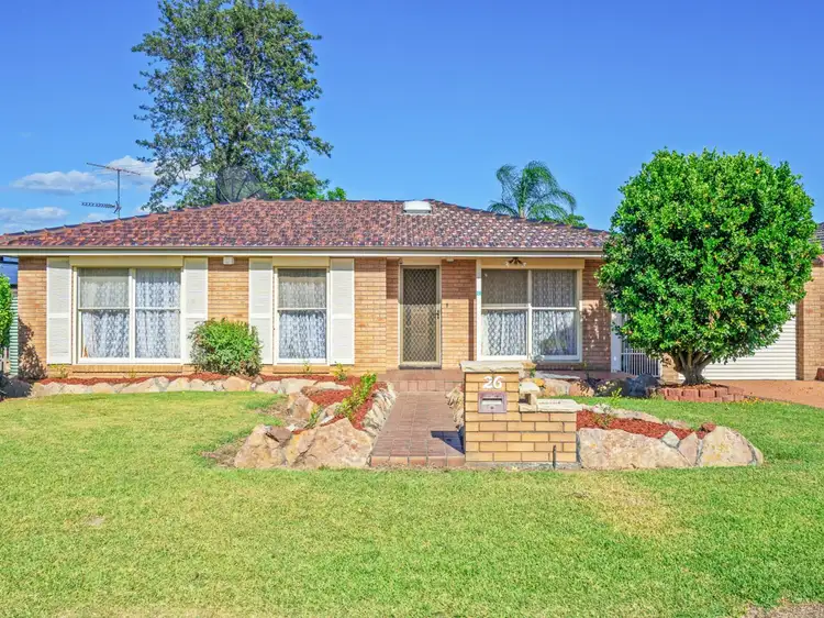 26 Hume Crescent