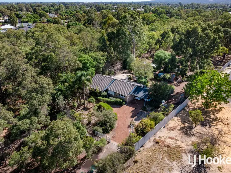 40 Mills Road West