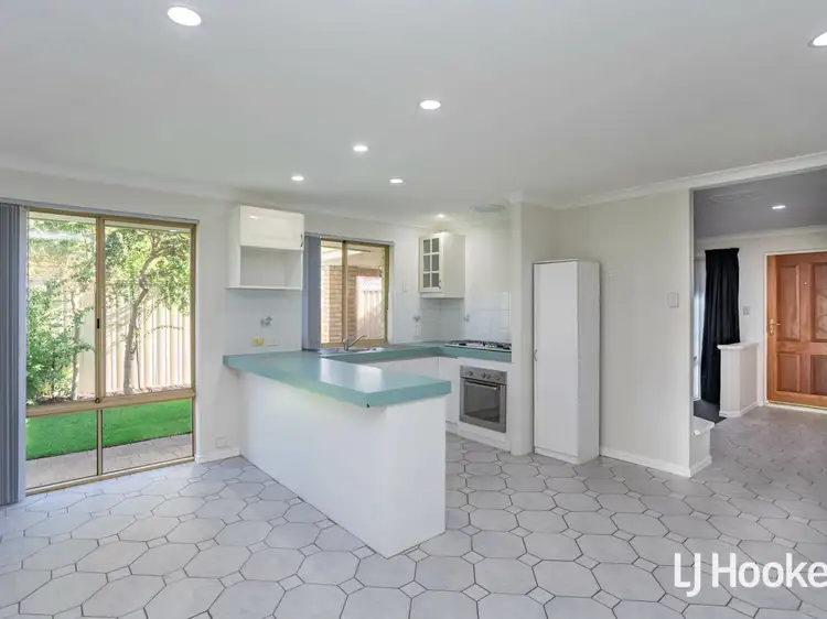 Fifth view of Homely house listing, 8 Settlers Way, Gosnells WA 6110